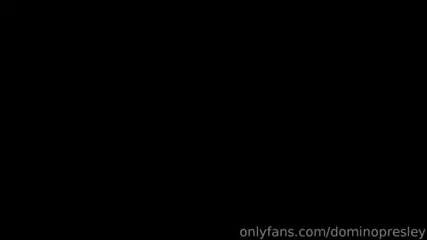 Domino Presley Christmas Masturbation