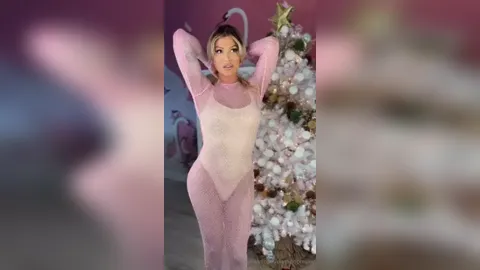 Domino Presley Happy Christmas With Standing Masturbation