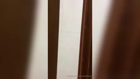 Alexiaaalopez On Hidden Camera