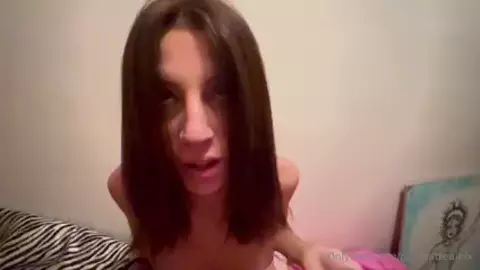 Gigi Garcia Blowjob With Cumshot POV
