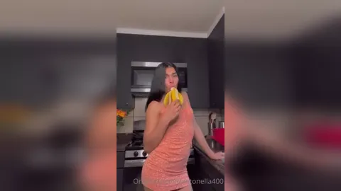 Antonella400 Kinky Play In The Kitchen