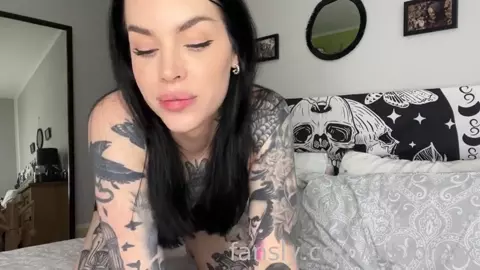 Bibibratx Masturbates With Dildo Anal Play