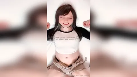 Lunluns Masturbates With Cumshot To Open Mouth