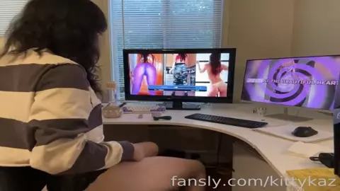 Kittykaz Hypnotic Masturbation With Anal Toy