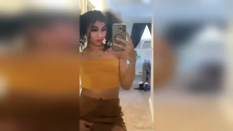 Luma Lavont Upskirt Big Dick Teasing