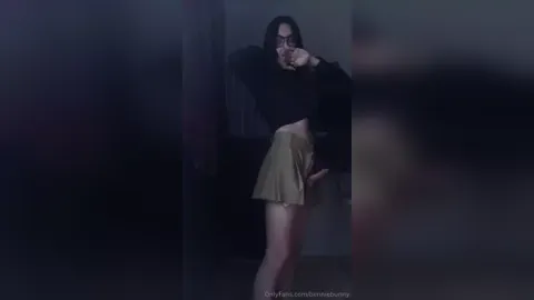 Bennie Bunny Standing Masturbation In Skirt With Cumshot