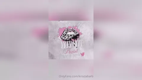 Kendoll Risky Public Booty Shake On The Balcony