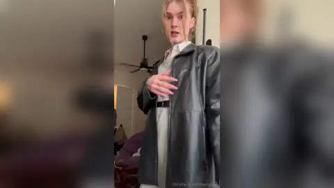 Bambi Snow Sexy Teasing