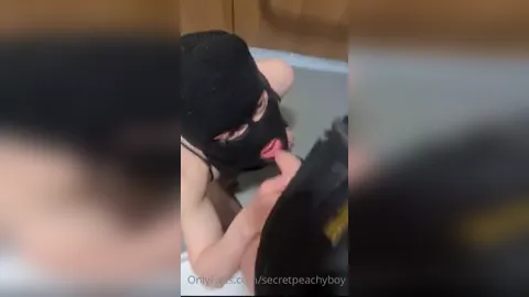 Peachofscotland Blowjob In Public Restroom POV